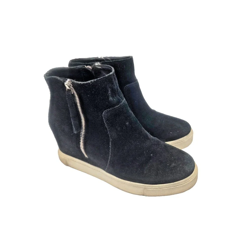Steve Madden Saidi Black Suede Ankle Boots Size 8 Bootie Comfort Shoes